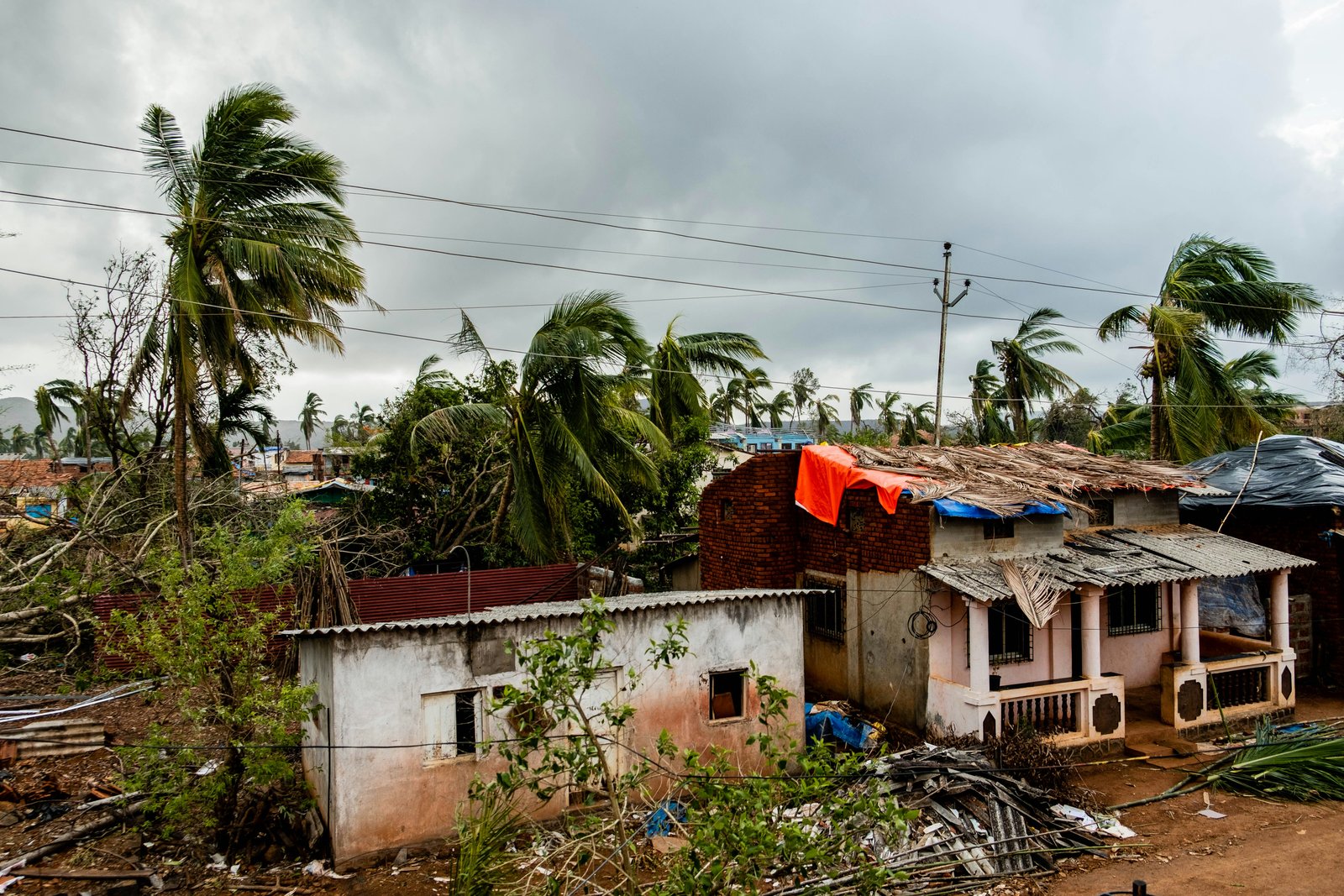 What Is Internal Pressure in a Hurricane and Why It Can Tear the Roof Off a Property