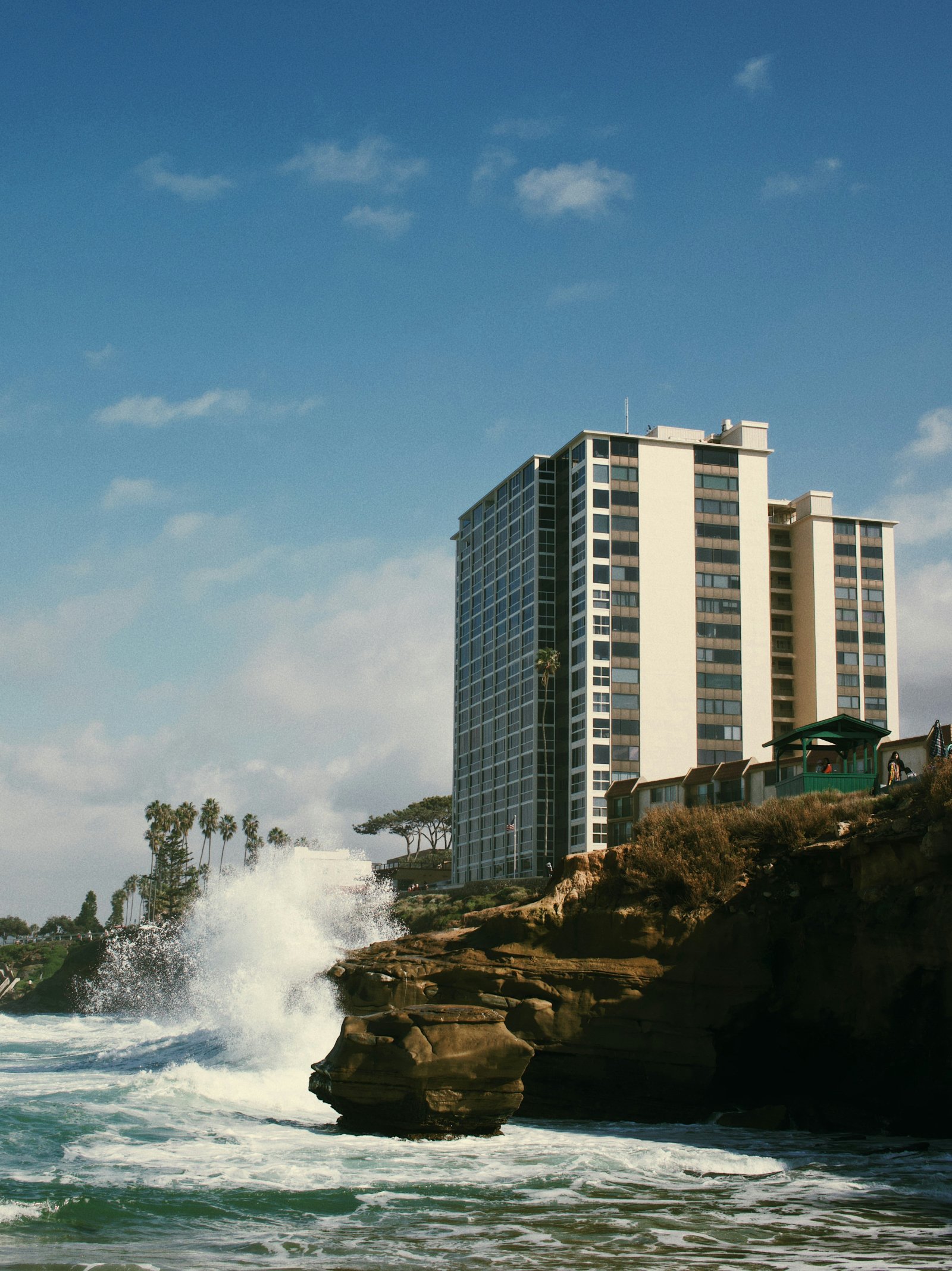 What Developers Must Learn About Hurricane Protection Before Designing Coastal Projects